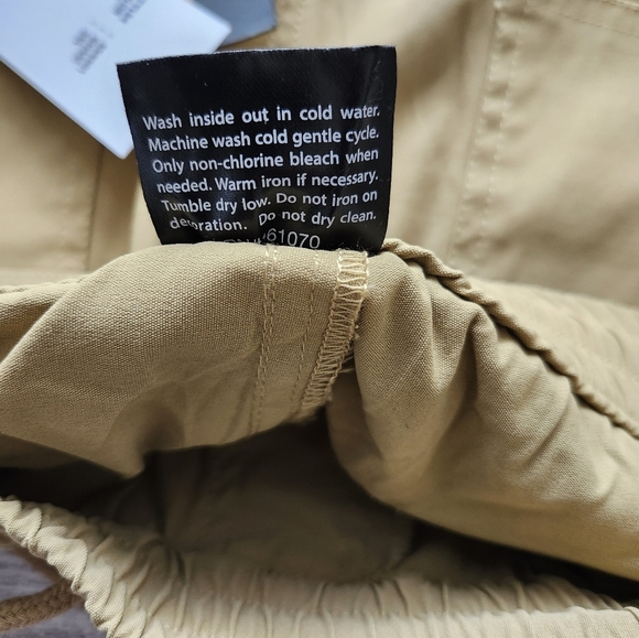 Men's Tan Cargo Pants Tapered Fit And Elastic Waitband - Picture 12 of 15